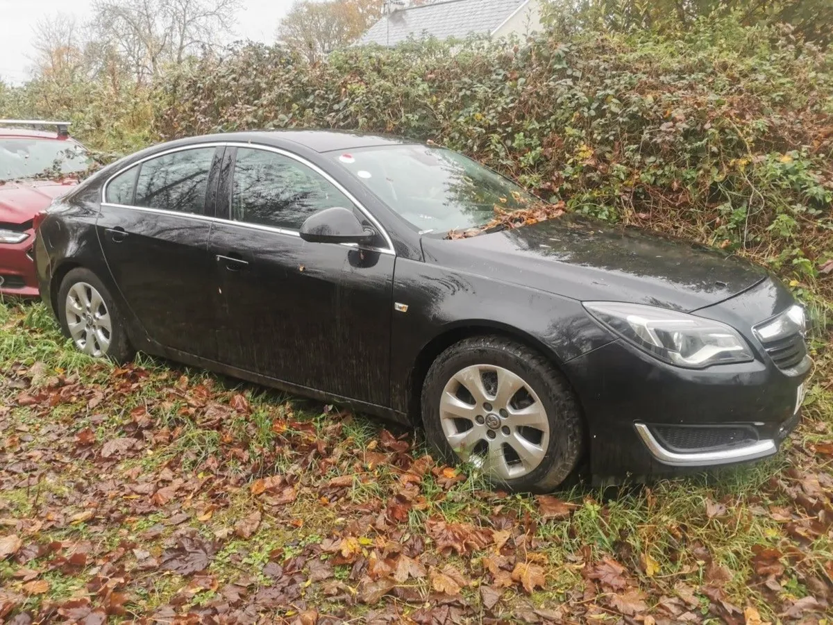 2016 vauxhall insignia 1.6 cdti for breaking - Image 1