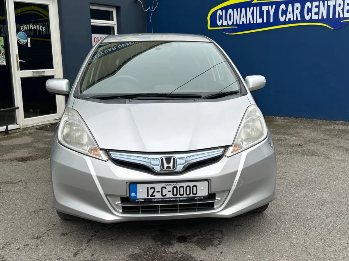 Honda Fit Hybrid 1.3 Petrol Automatic - Image 2