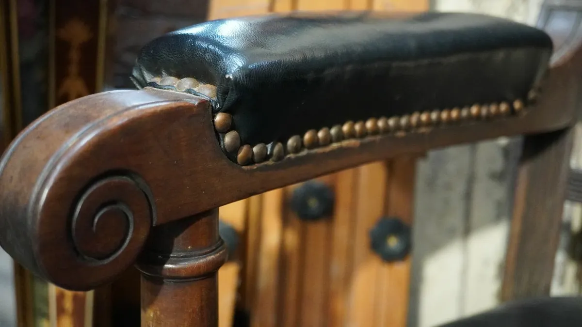 Unique Vintage Vatican Ambassador's Chair - Image 3