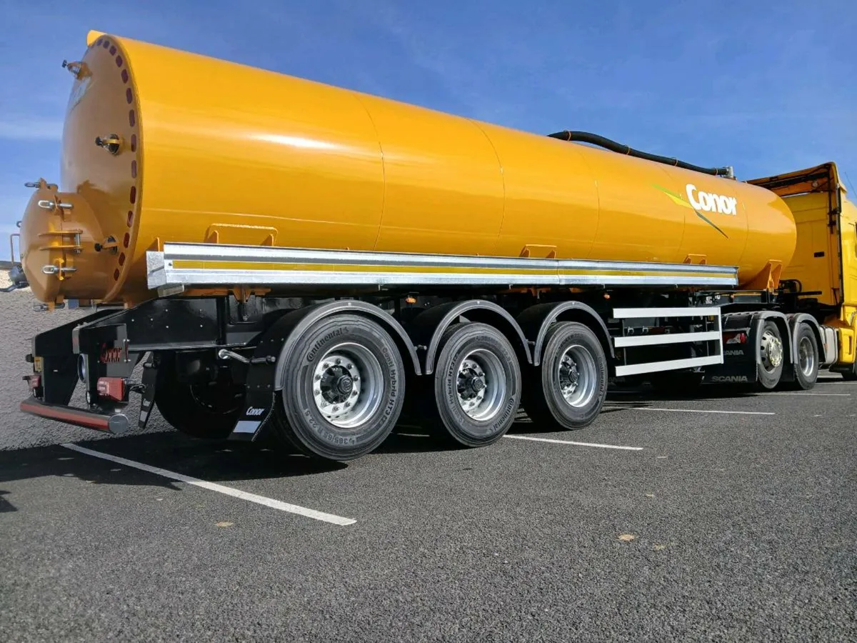 Conor 6500 Gallon Vacuum Tanker - Image 2