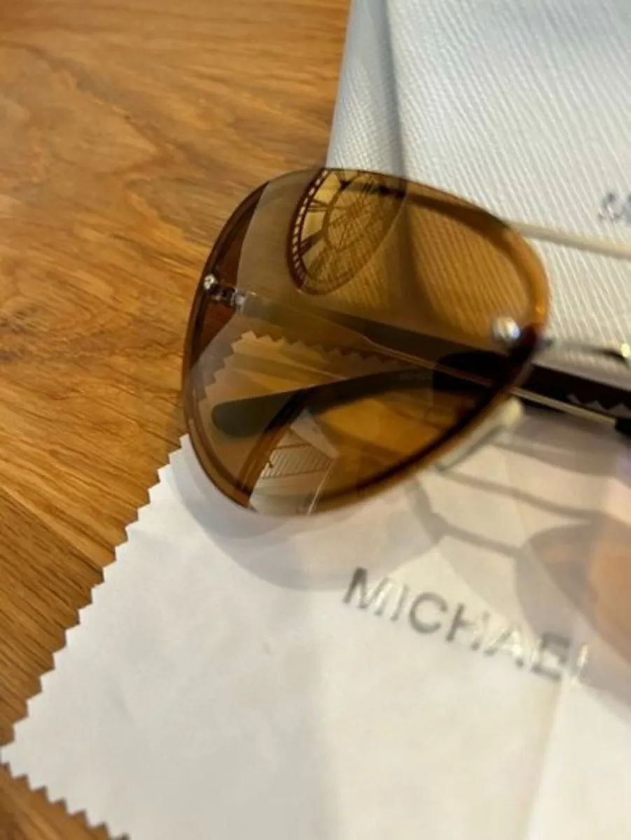 Michael Kors La jolla Gold sunglasses VGC - Image 4