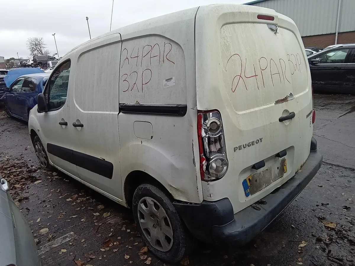 2011 PEUGEOT PARTNER BREAKING FOR PARTS - Image 3