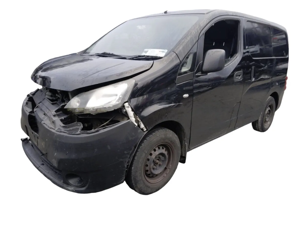 2015 NISSAN NV200 For Breaking/Dismantling - Image 1