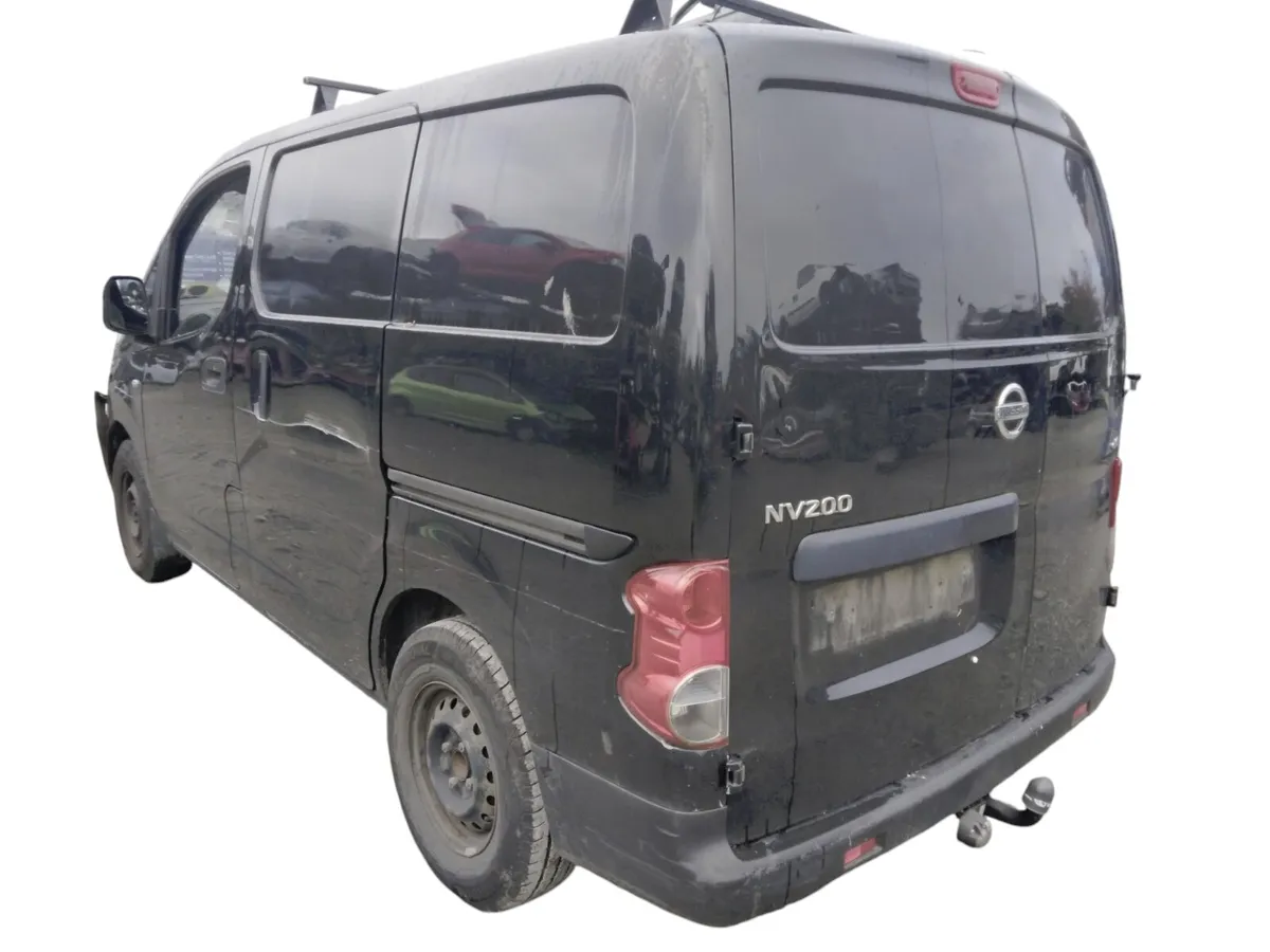 2015 NISSAN NV200 For Breaking/Dismantling - Image 3