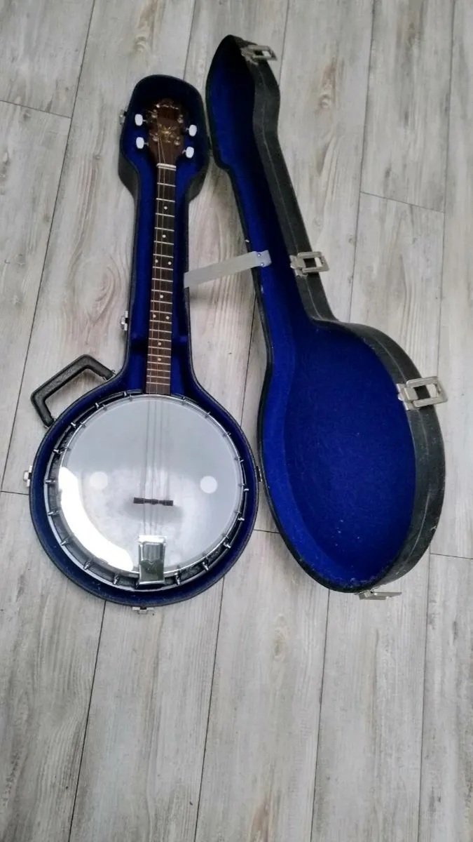 Banjo Eko - Image 1