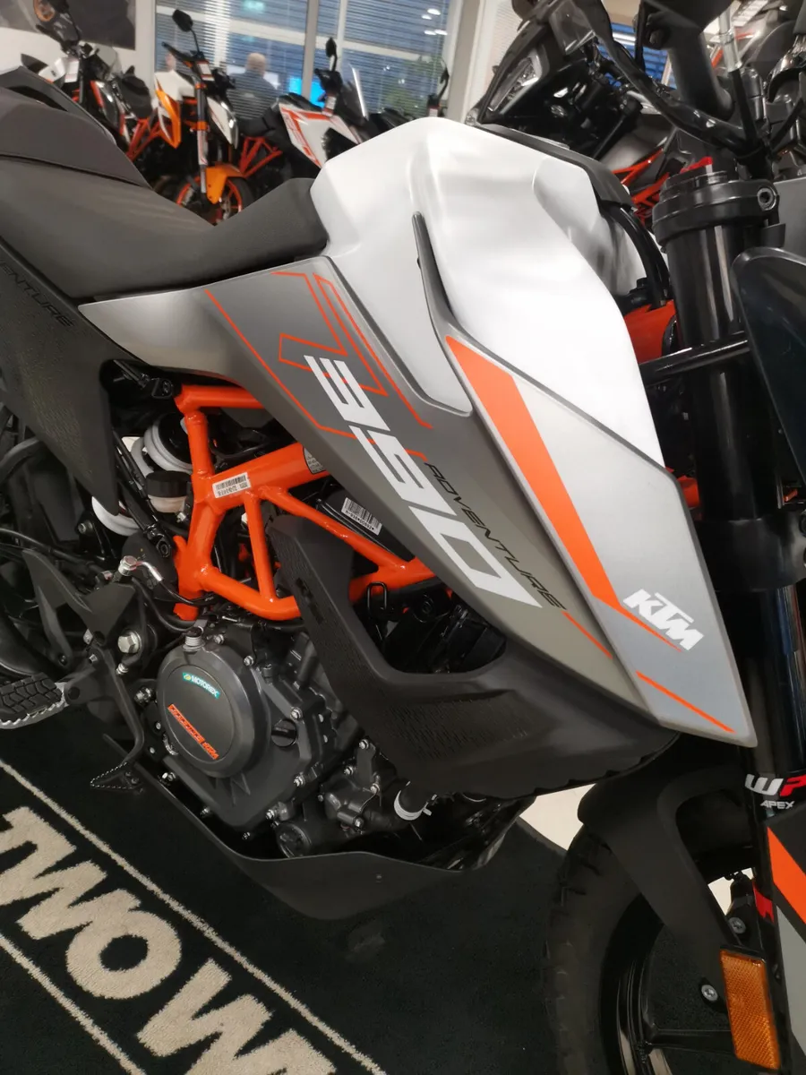 KTM 390 ADVENTURE**Ex Demo**with Quickshifter - Image 2