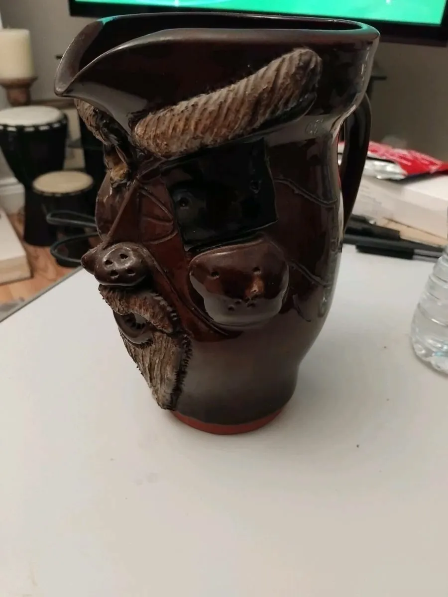 Pottery jug - Image 2