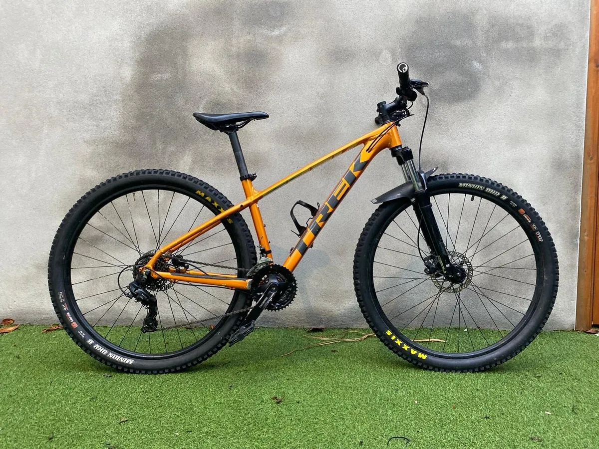 Trek marlin 5 tyres hotsell