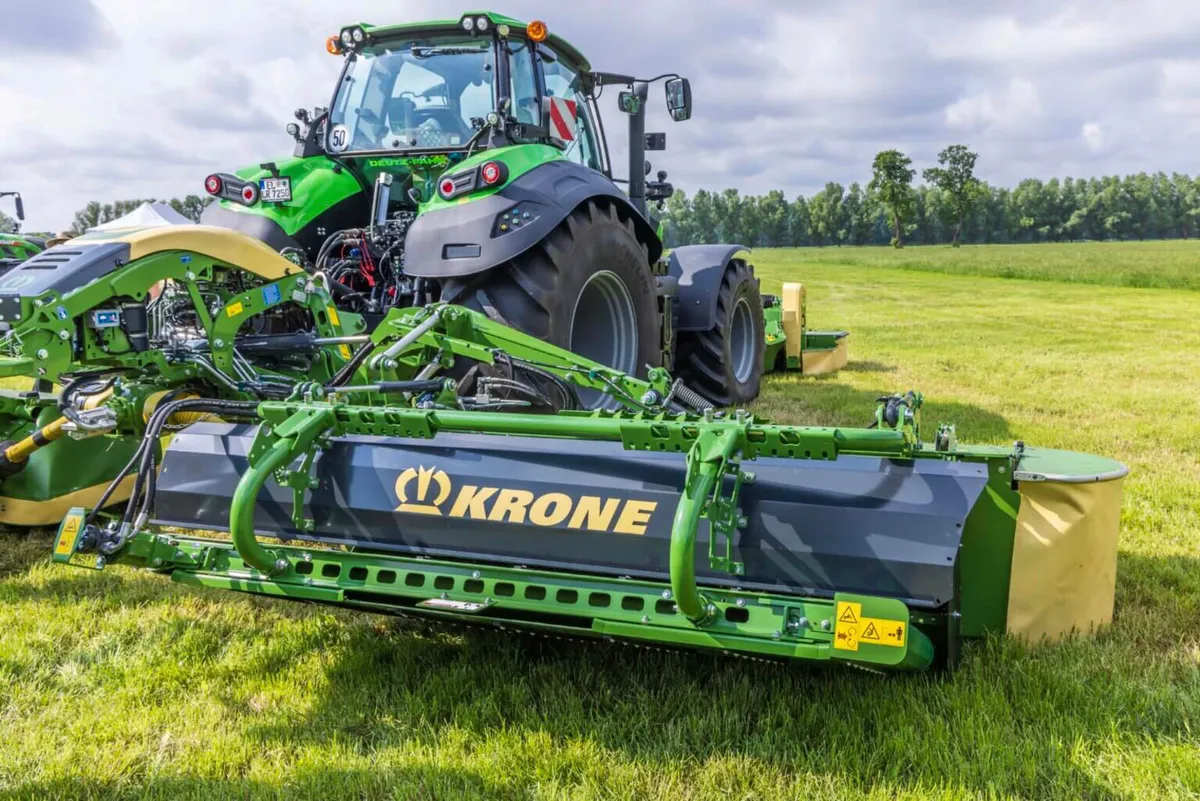 All New Krone B880CV Combination Mowers - Image 4