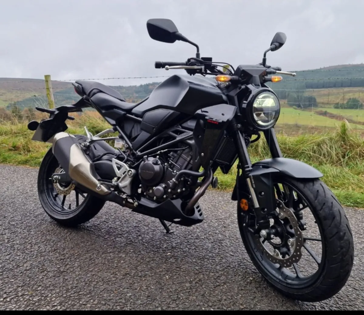 HONDA CB300R - Image 1