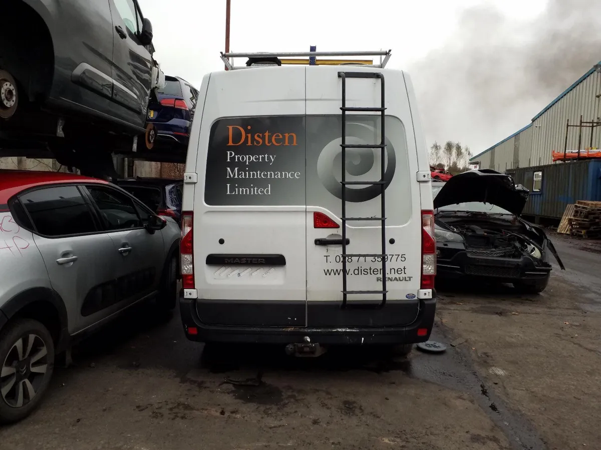 2022 RENAULT MASTER BREAKING FOR PARTS - Image 3