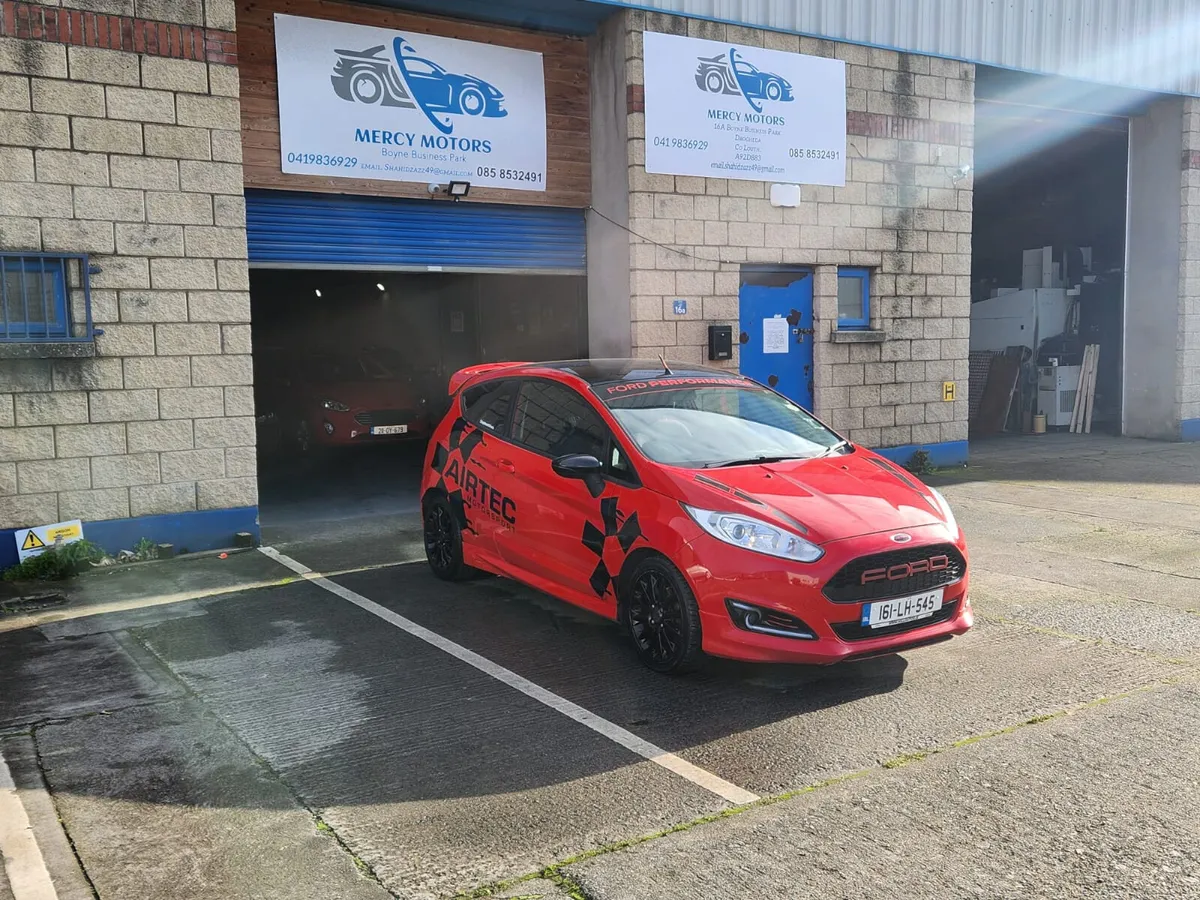 Ford Fiesta 2016RED EDITION ECO BOOST 125 PS PETOL - Image 3