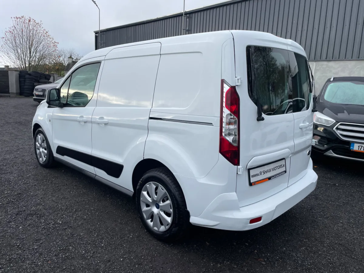 Ford Transit Connect - Image 3