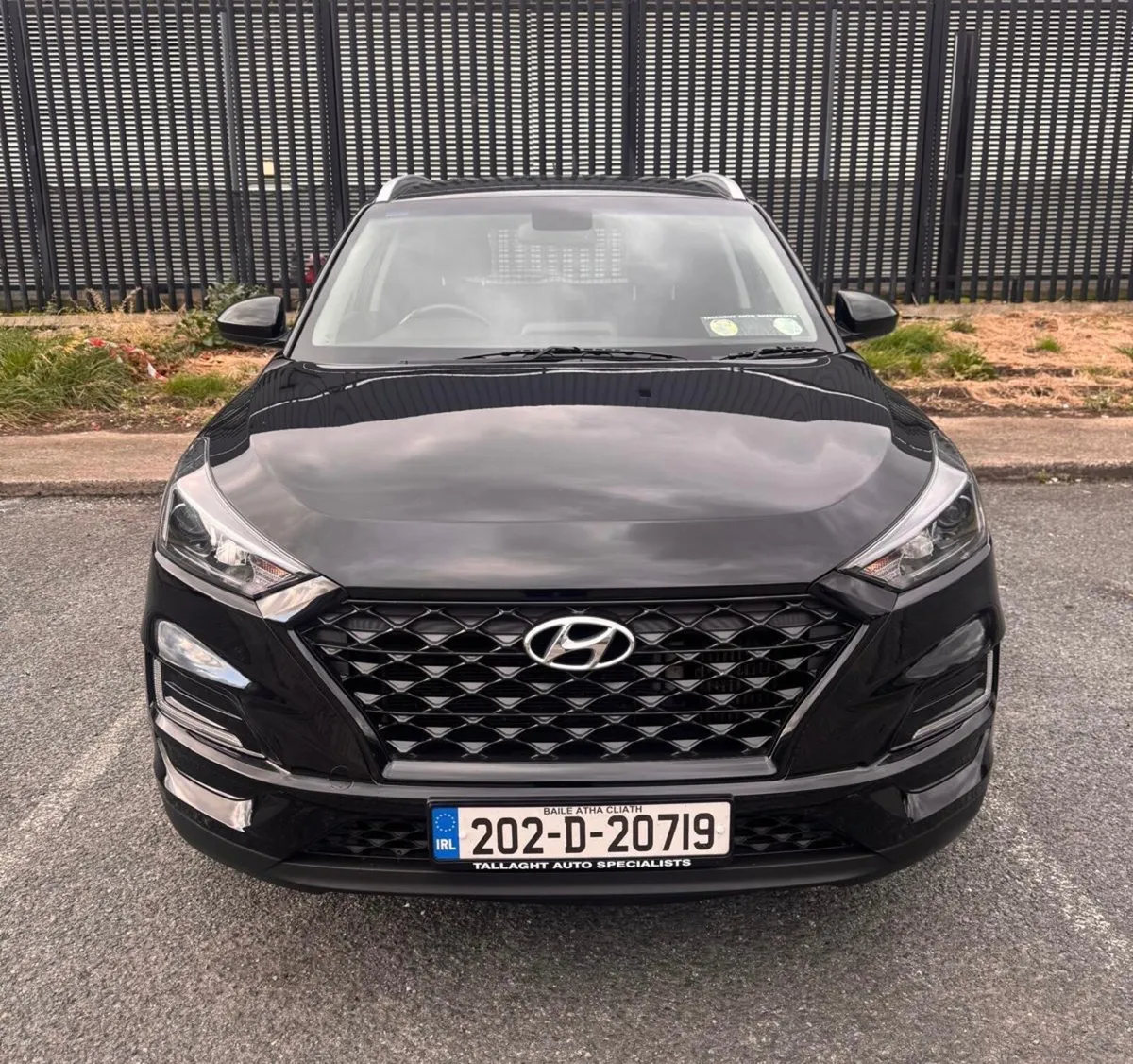 2020 Tucson Rare 4 Wheel Drive Commercial - Image 2