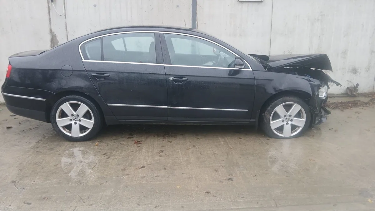 2010 VW Passat for parts - Image 3