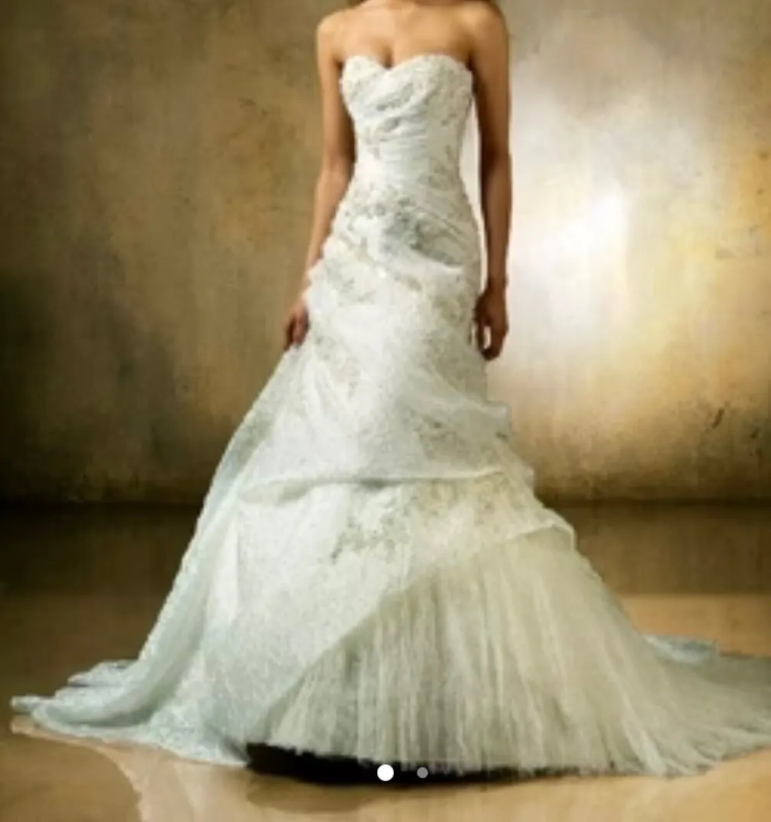 Wedding dress - Image 1