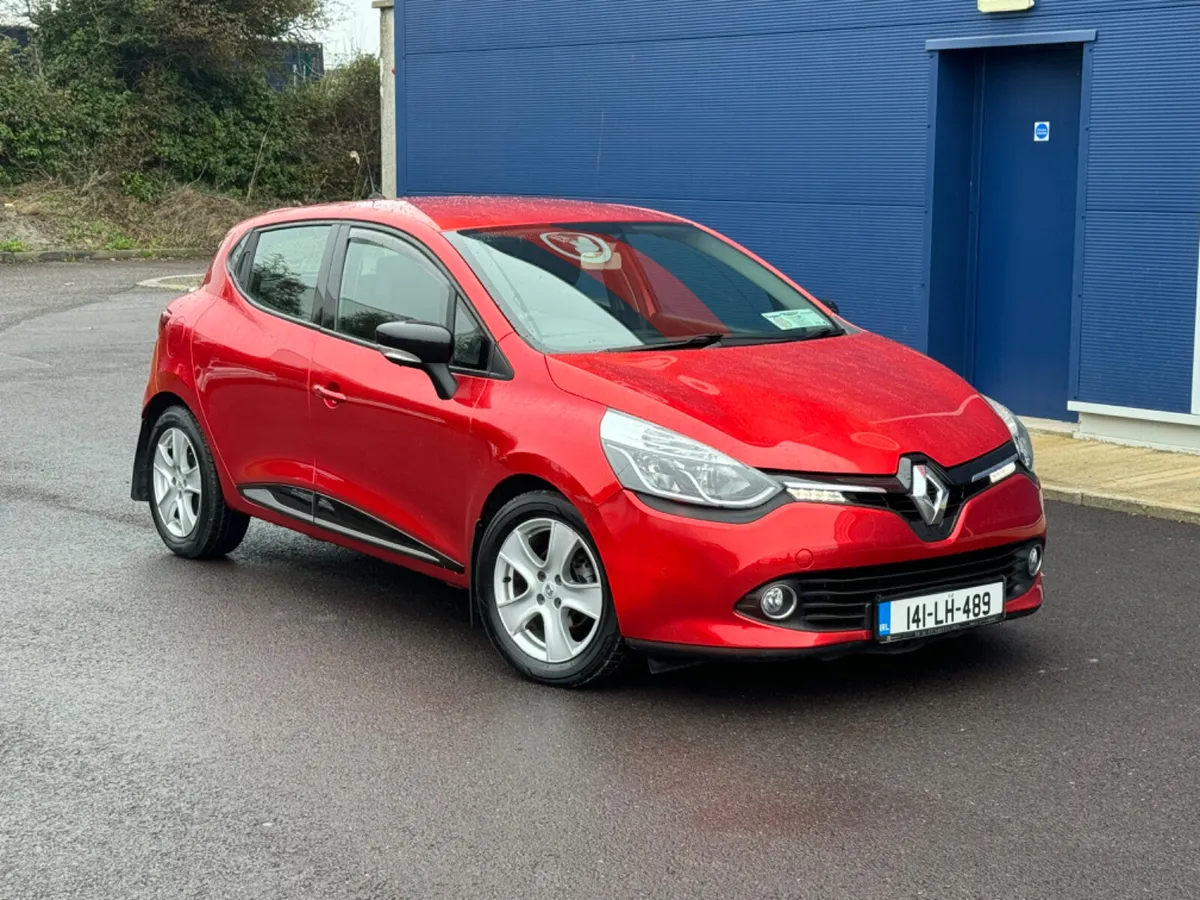 Renault Clio 2014 Immaculate condition - Image 2