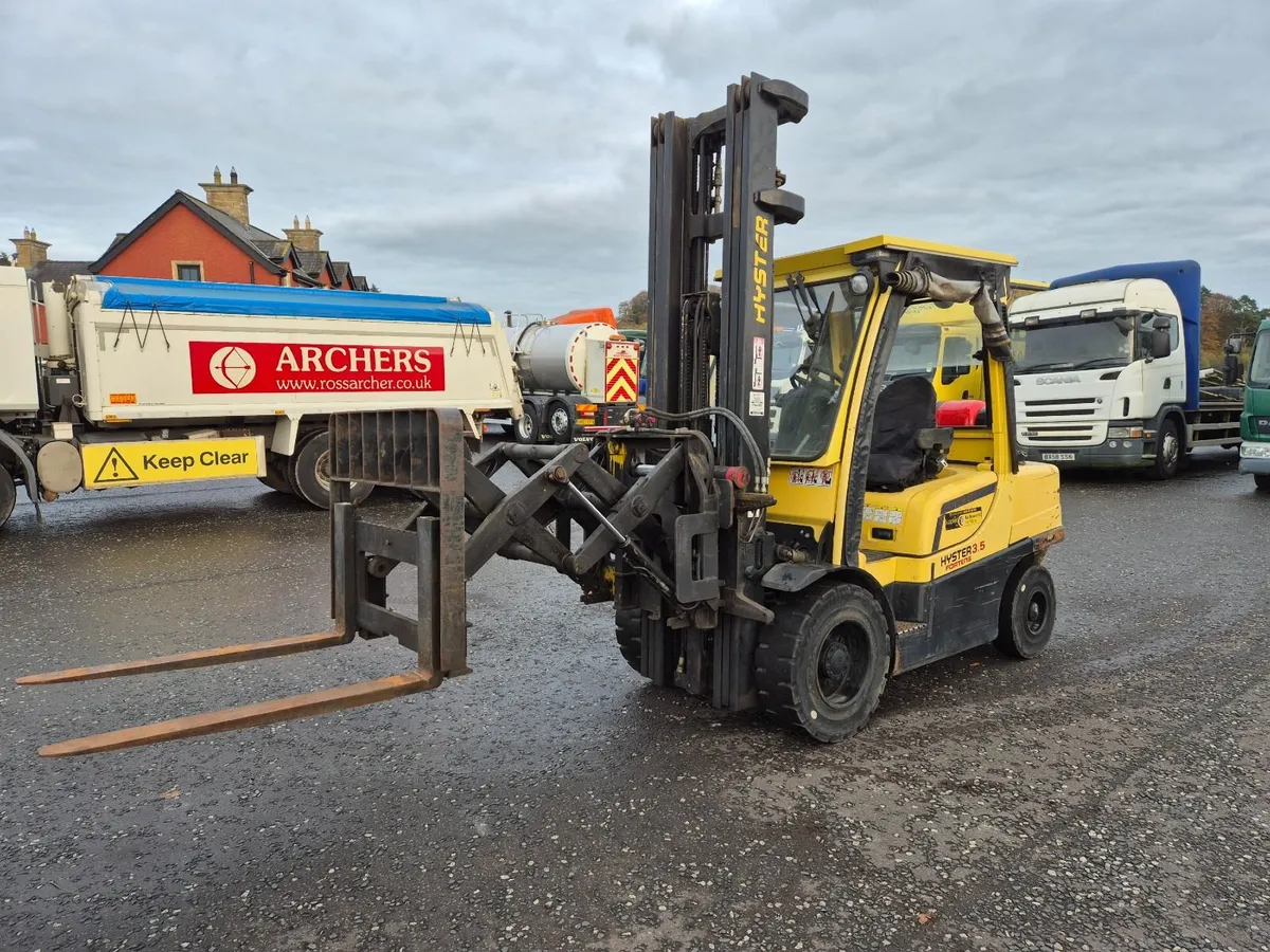 2007 Hyster 3.5 ton Gas Forklift - Image 1