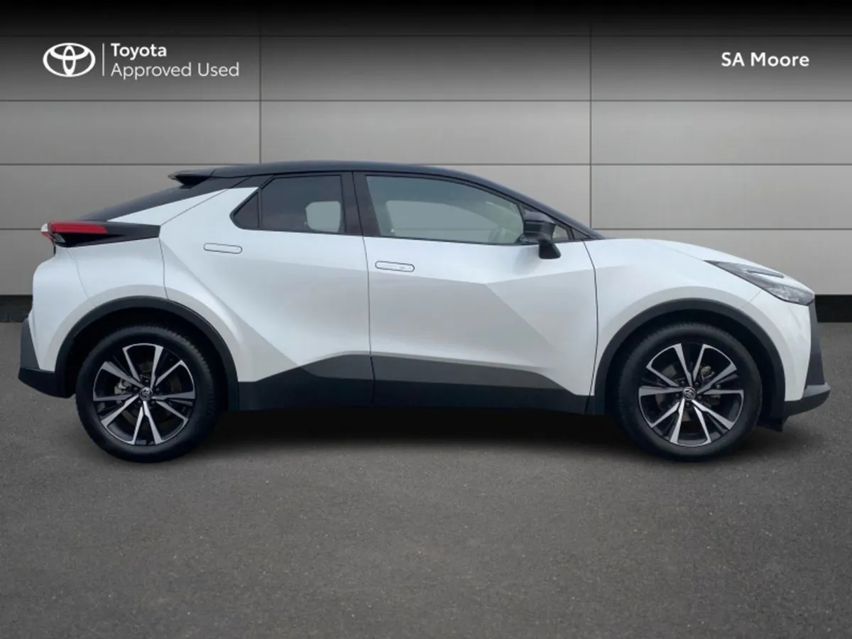 Toyota C-HR Sport  Panoramic Roof - Image 3