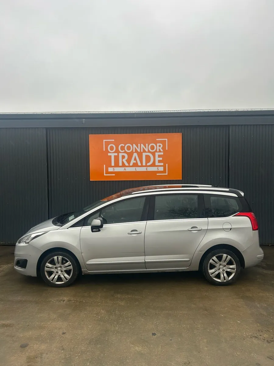Peugeot 5008 - Image 4