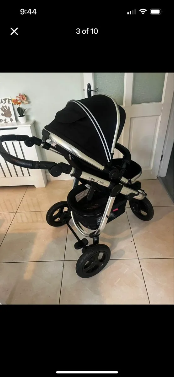 Uberchild Buggy & Travel System + Isofix Base - Image 2