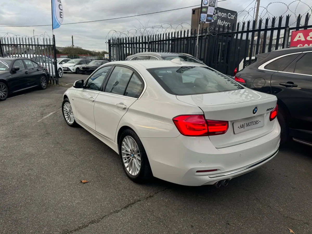 17 BMW 3 SERIES DIESEL AUTOMATIC - Image 4