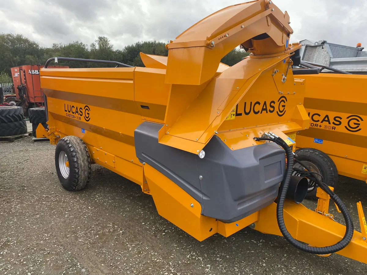 New Lucas Straw Blowers In Stock - Image 3