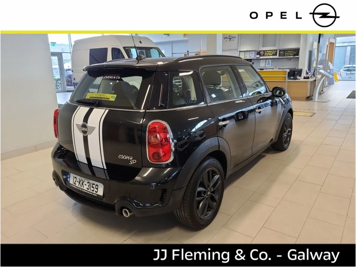 MINI COUNTRYMAN 2.0 Cooper D SD - Image 4