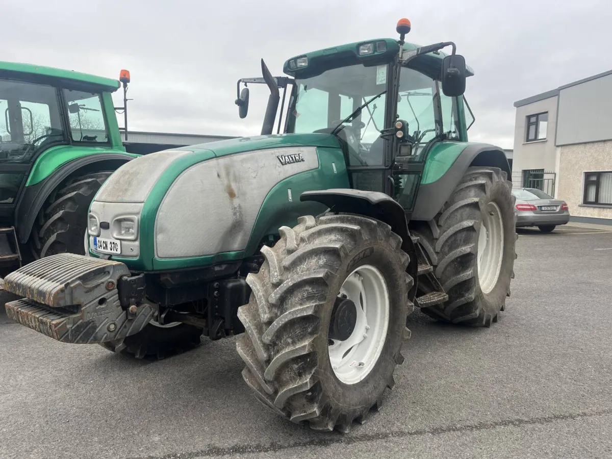 Valtra T160 - Image 1