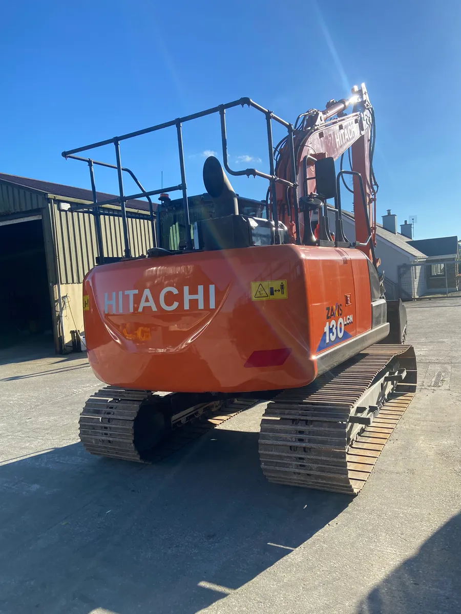 Hitachi Zaxis 130-6 - Image 1