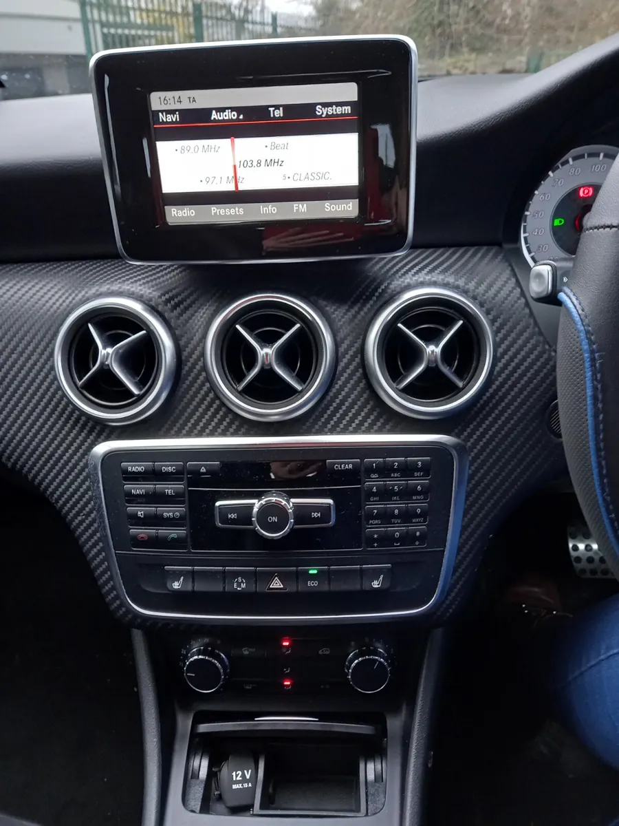 2013 Mercedes-Benz A-Class 1.6 Petrol AUTOMATIC - Image 3