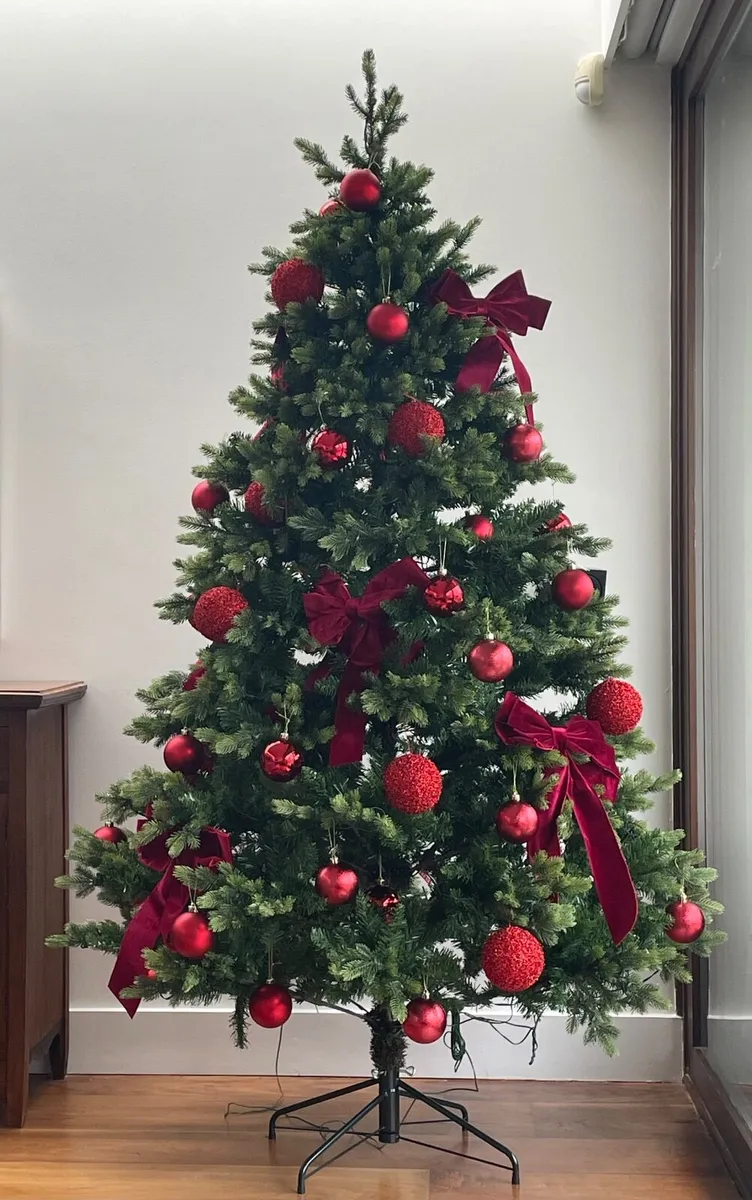 BRAND NEW: 7ft Prelit Christmas Tree 🎄 - Image 2