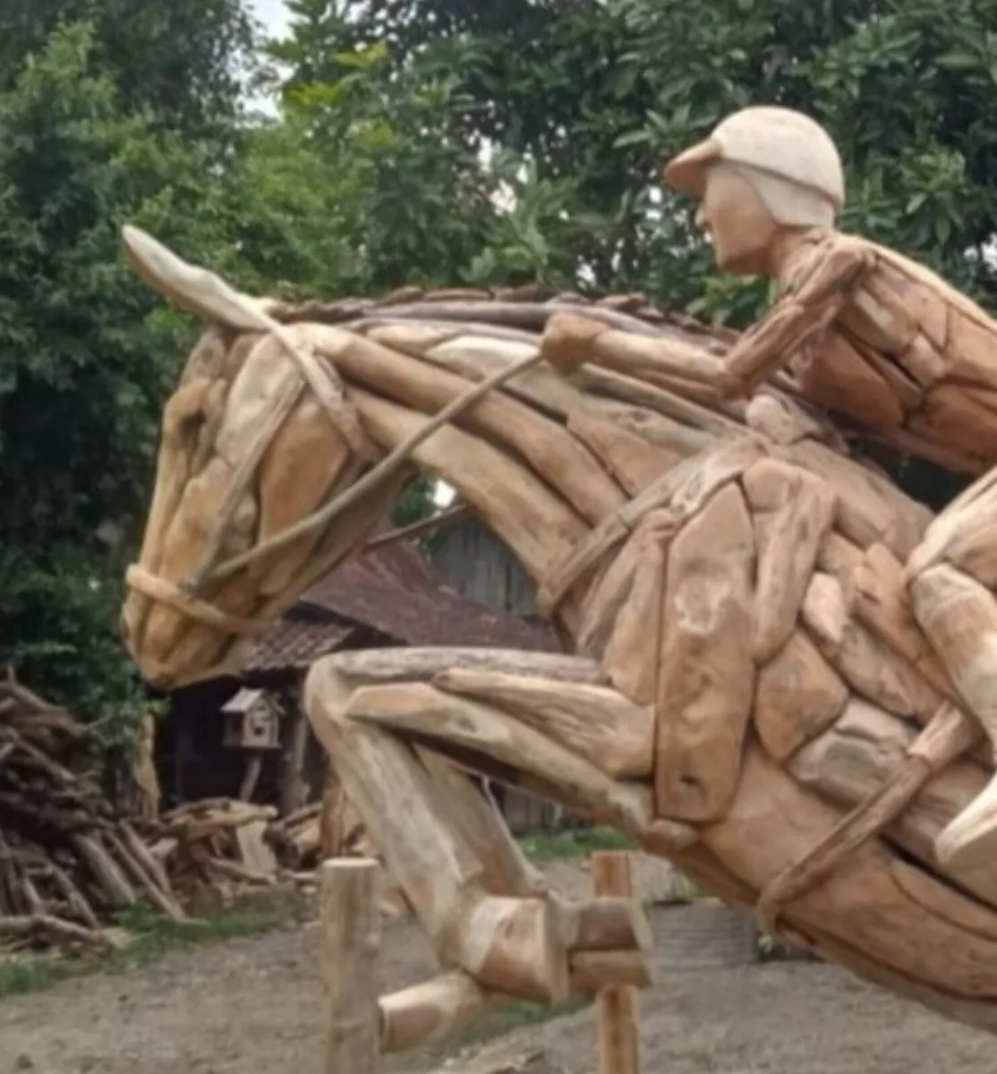 Jumping horse - Image 3