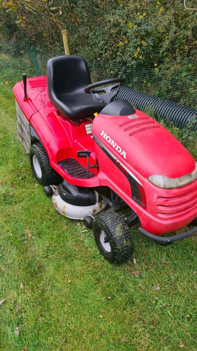 Honda Ride on Mower for sale in Co. Leitrim for 1 950 on DoneDeal