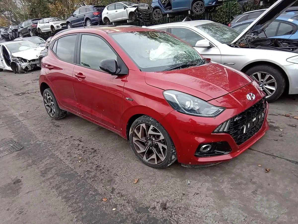 2021 HYUNDAI I10 BREAKING FOR PARTS - Image 1