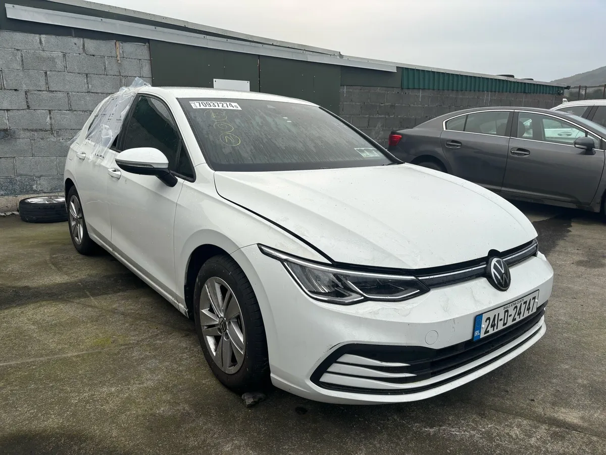 Vw Golf 2024 (241) - Image 2
