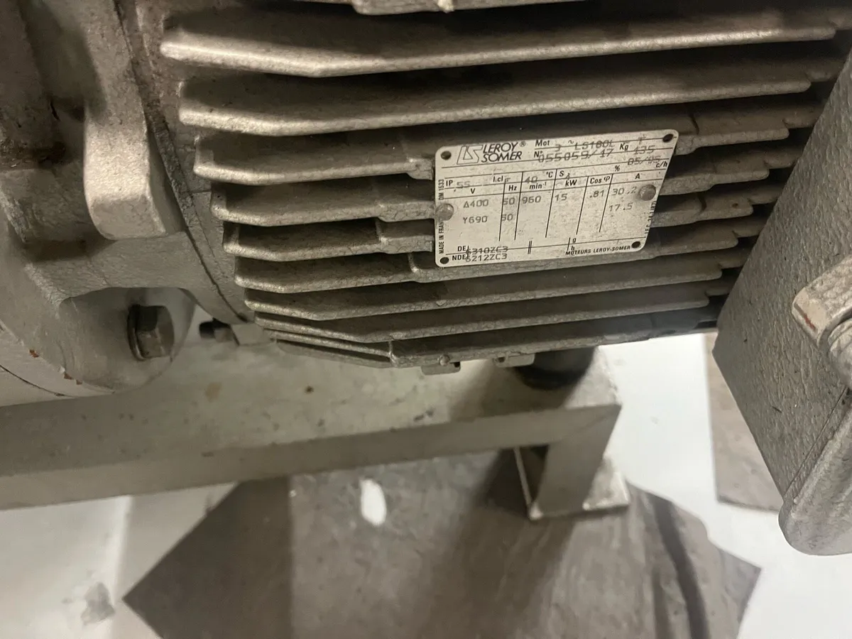 Vacuum pump - Image 4