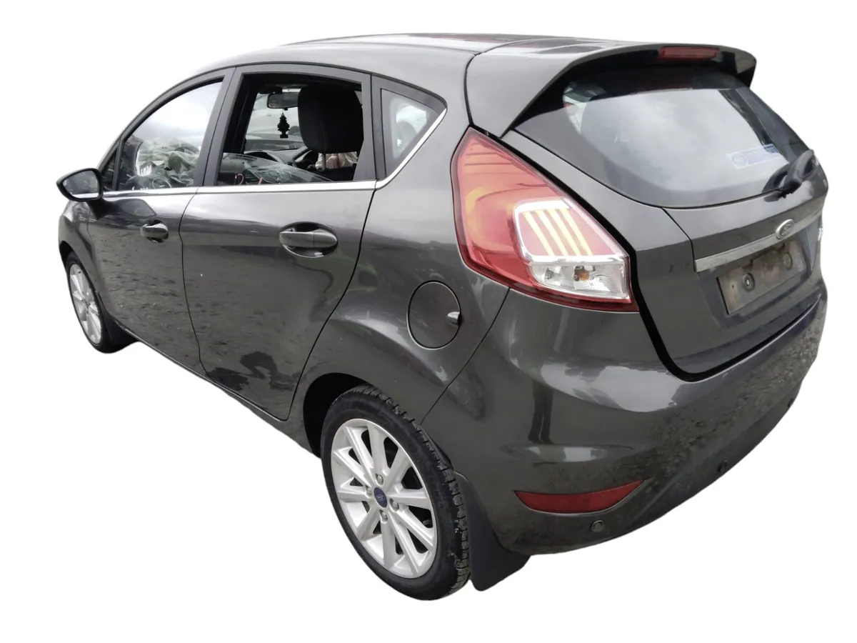 2016 FORD FIESTA For Breaking/Dismantling - Image 3