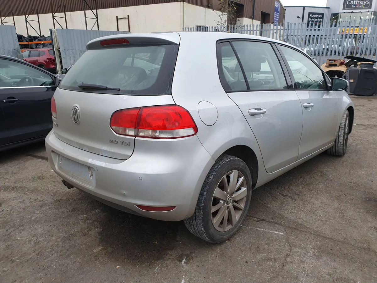 11 VOLKSWAGEN GOLF  2.0 TDI (CFF) FOR BREAKING - Image 4