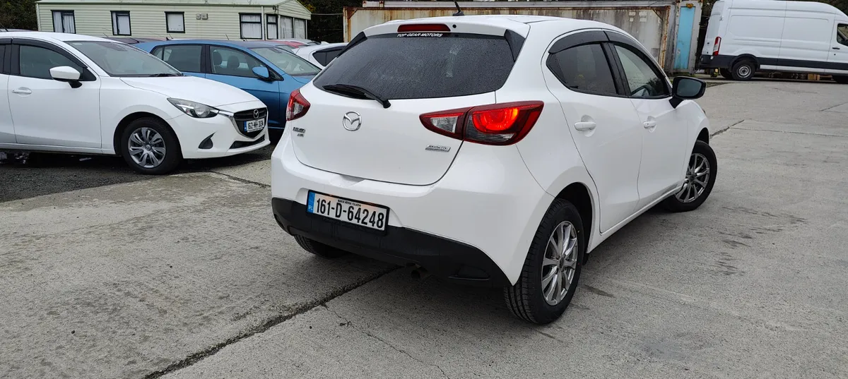 2016 Mazda Demio 1.3 Automatic - Image 4