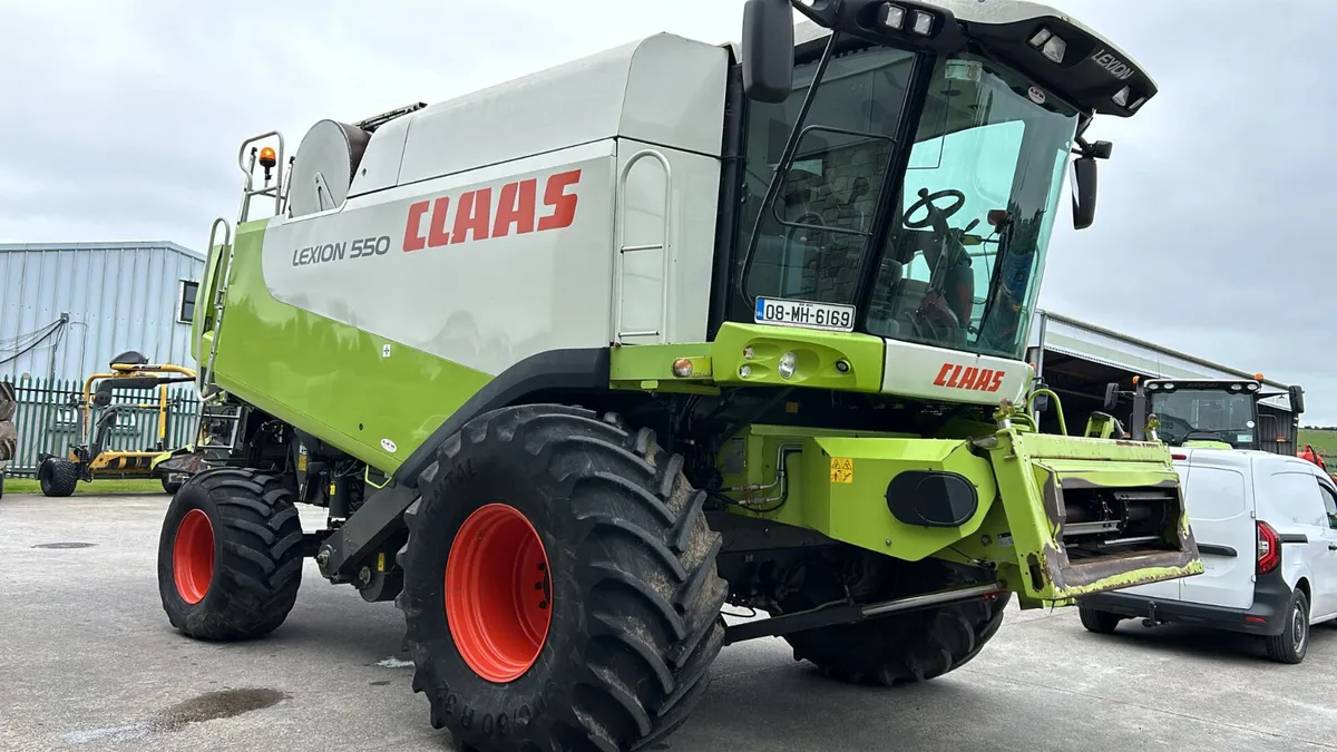 CLAAS Lexion 550 - Image 4