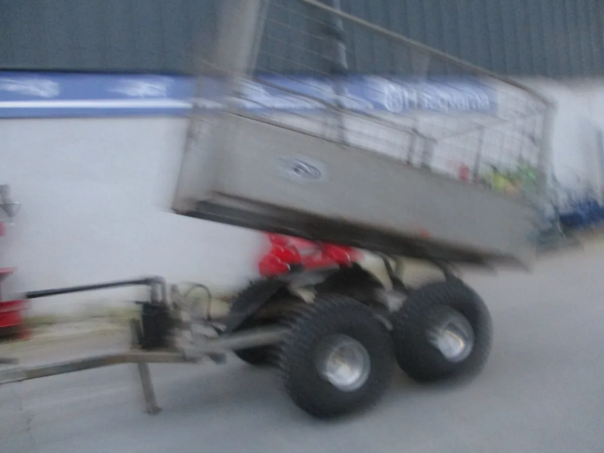 Quad tipper trailer 6 x 4 - Image 2