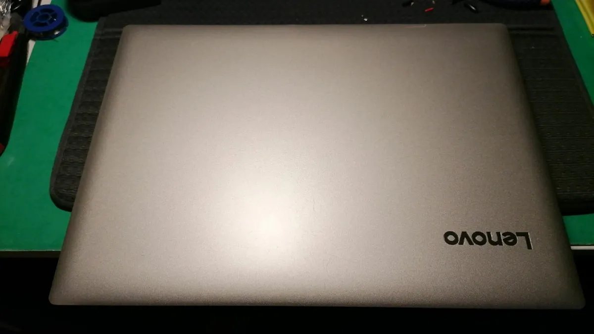 Lenovo Ideapad 320 - Image 3