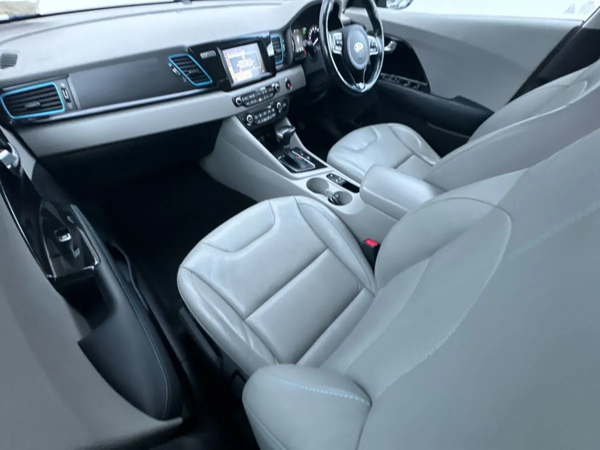 Kia Niro 1.6 GDI Plug-in Hybrid - Image 3