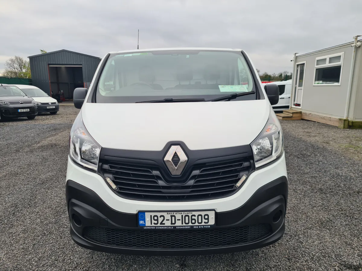 RENAULT TRAFIC LWB - Image 2