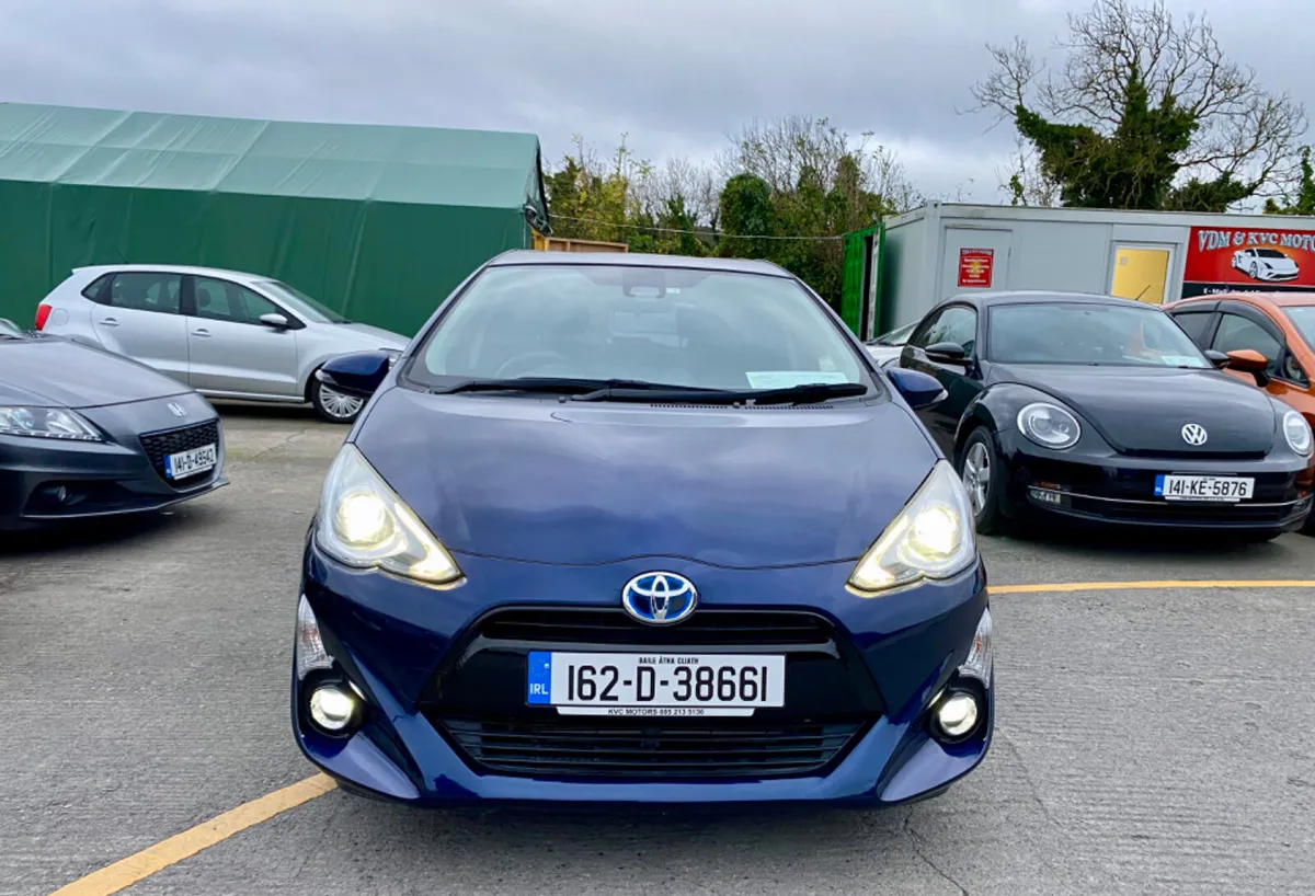 TOYOTA AQUA 2016 (1.5, HYBRID, MODEL “S”) - Image 2