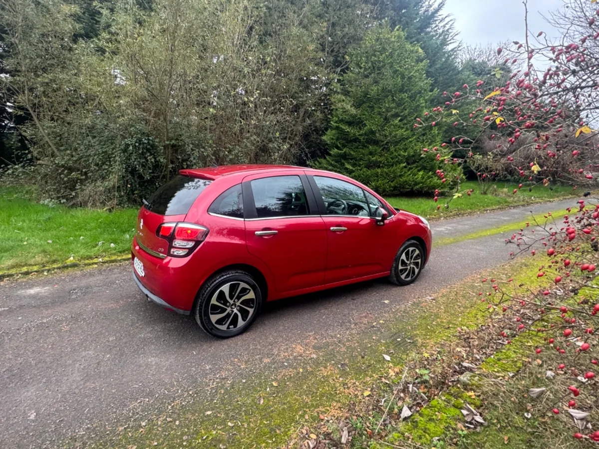 15 Citroen C3 1.2 automatic - Image 2