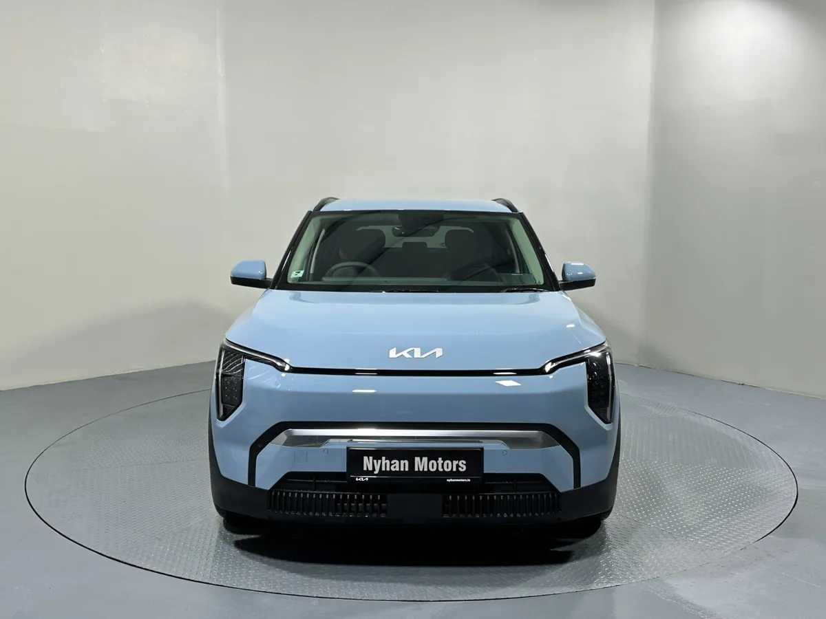 Kia EV3 Earth 3 81KW Frost Blue 251 (2025) - Image 3