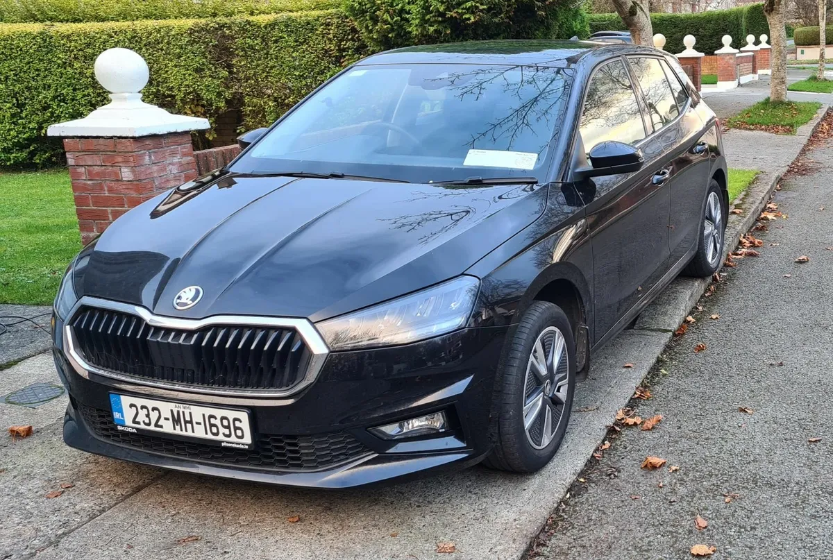 Skoda Fabia 2023 1.0L TSI 95hp 95bhp Black - Image 4