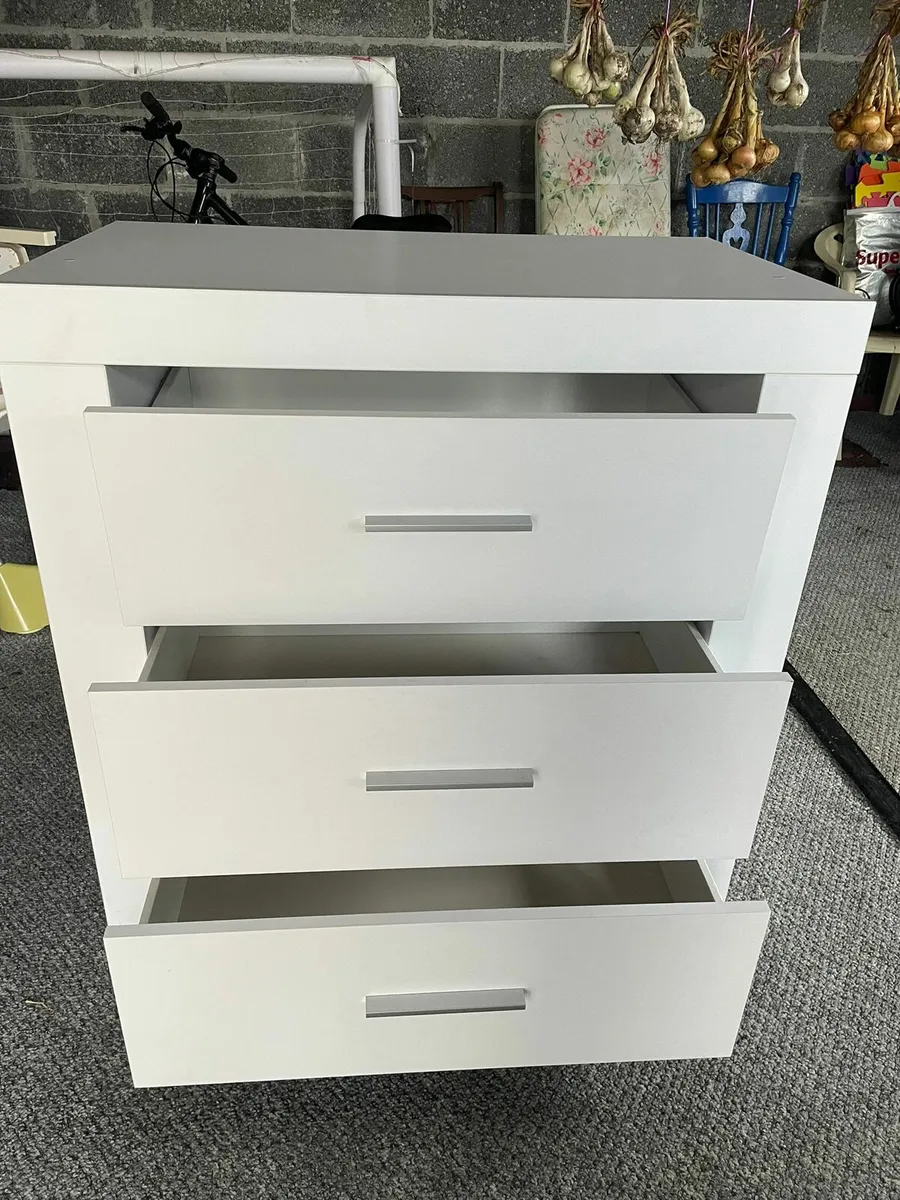 Chest of Drawers for sale - Image 4